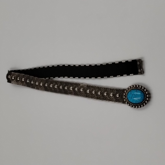 Turquoise and Black Women\'s Belt with Silver Details